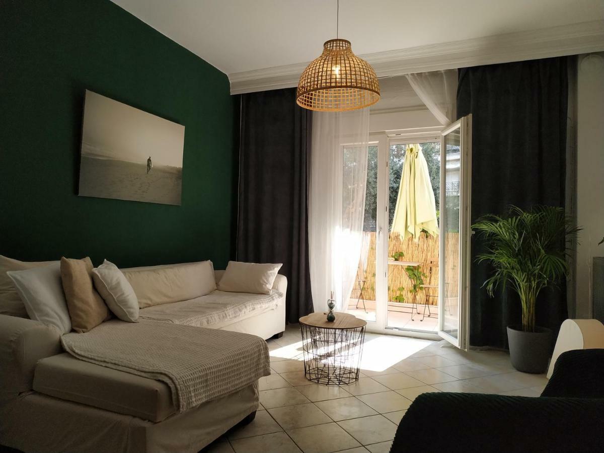 Bright Apartment Steps From The Sea Tesalónica Exterior foto